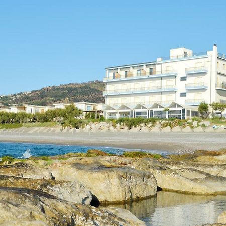 Capo Nettuno Hotel Capo d'Orlando Exterior photo